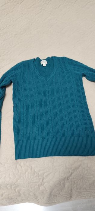 Бірюзова кофтинка