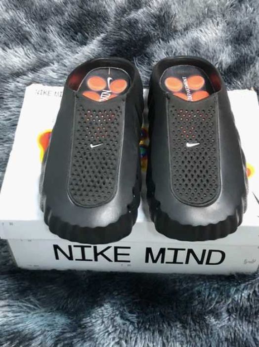 Nike Mind 001 Slide R.40