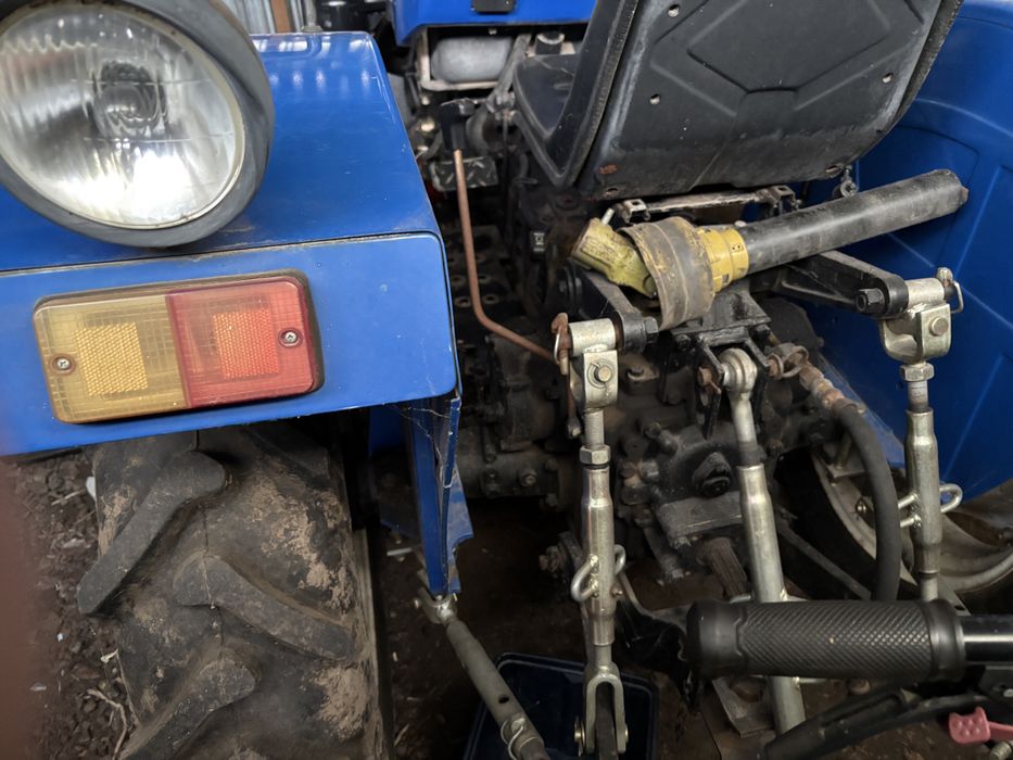 Минитрактор ДонФен 244 продам вместе с навесным оборудованием.