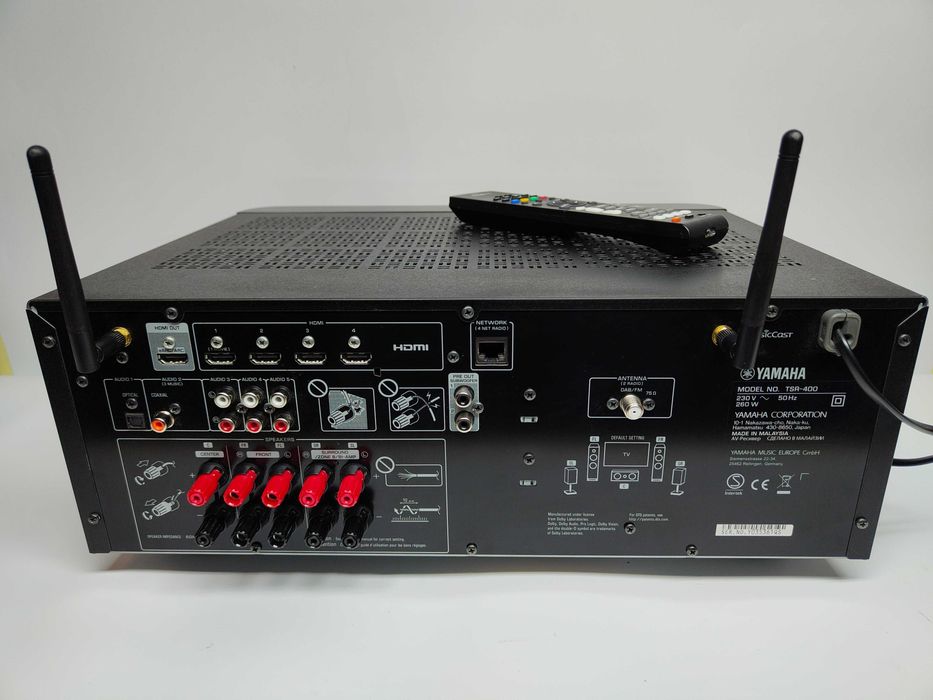 Yamaha TSR-400 amplituner 5.2 MusicCast