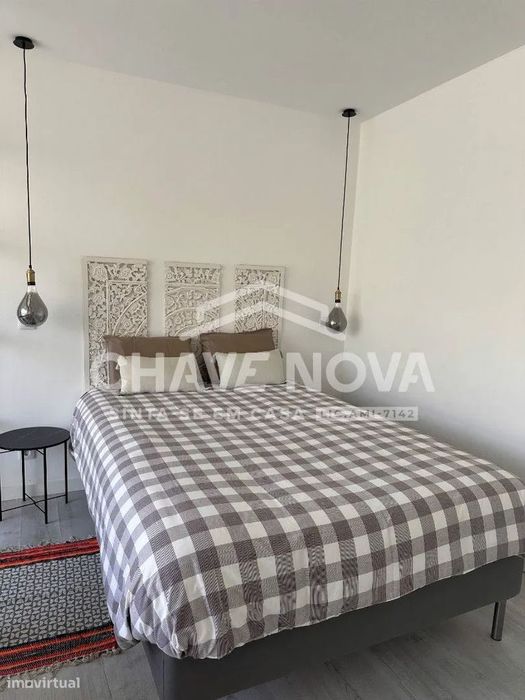 Apartamento T1 com terraço de 35 m2 em Leça da Palmeira