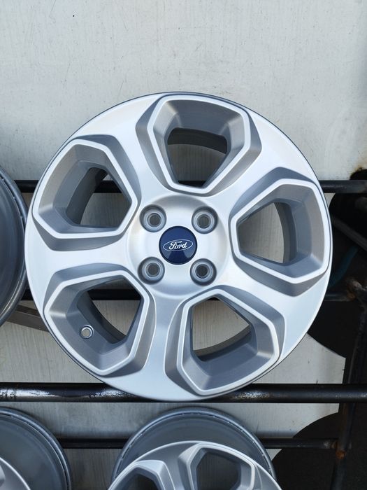 Felgi 16" 4x108 Et 37.5 6.5j Ford