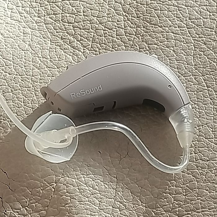 Слуховой аппарат Resound UP 977 для детей и взрослых