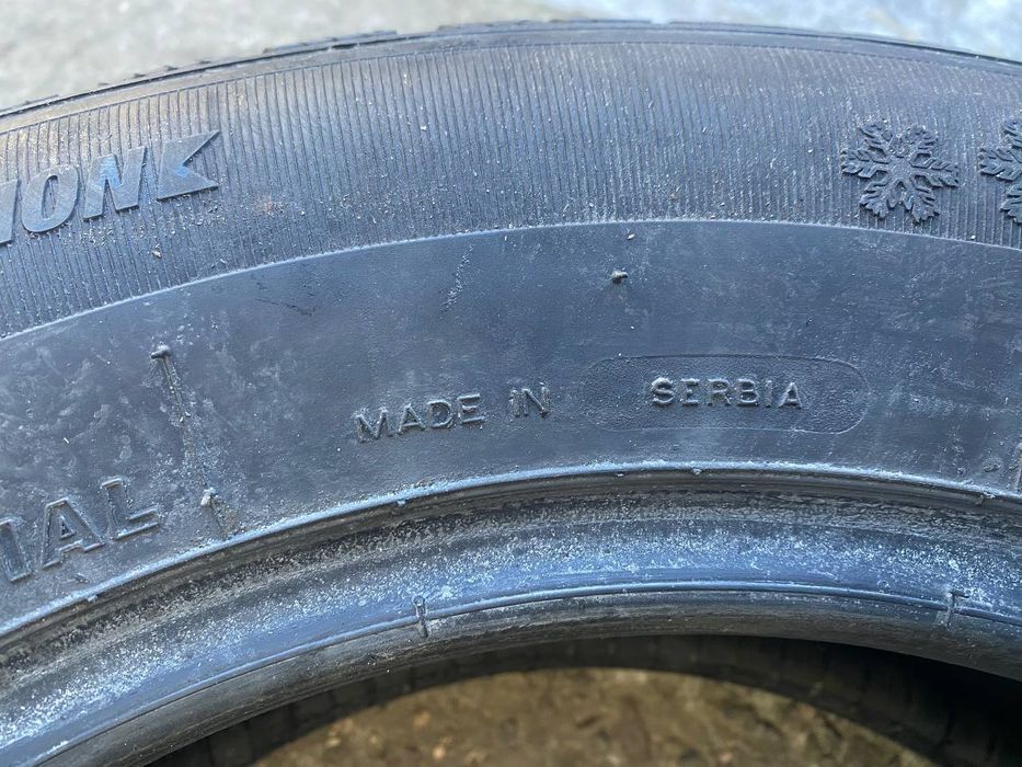 Резина TAURUS 215/65/R17.  4шт. Зима