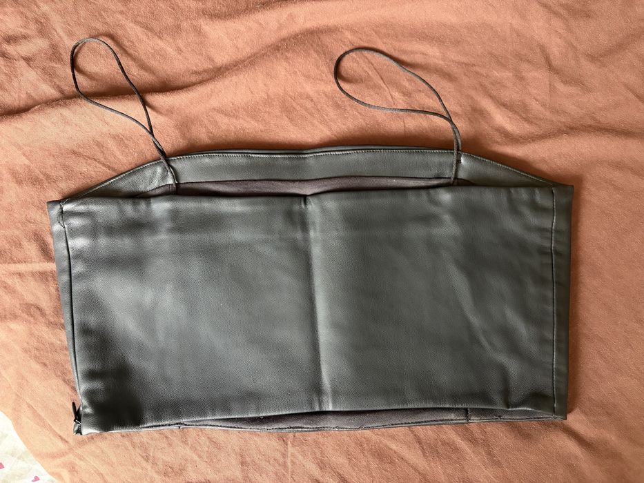 Топ Zara з екошкіри.