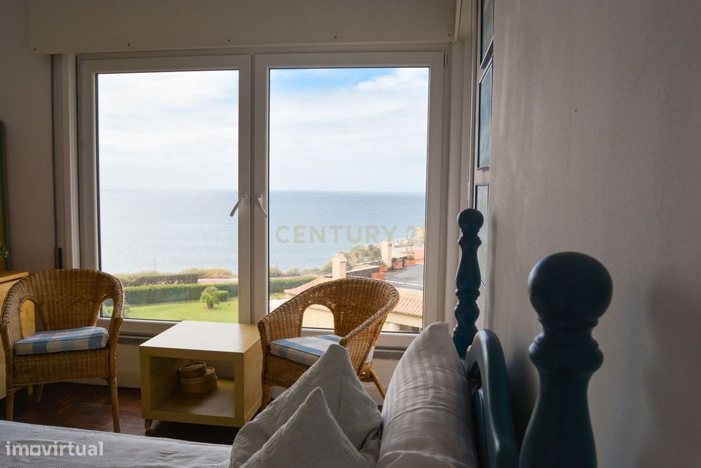 T2 Mobilado com Vista Mar | Guia de Cascais