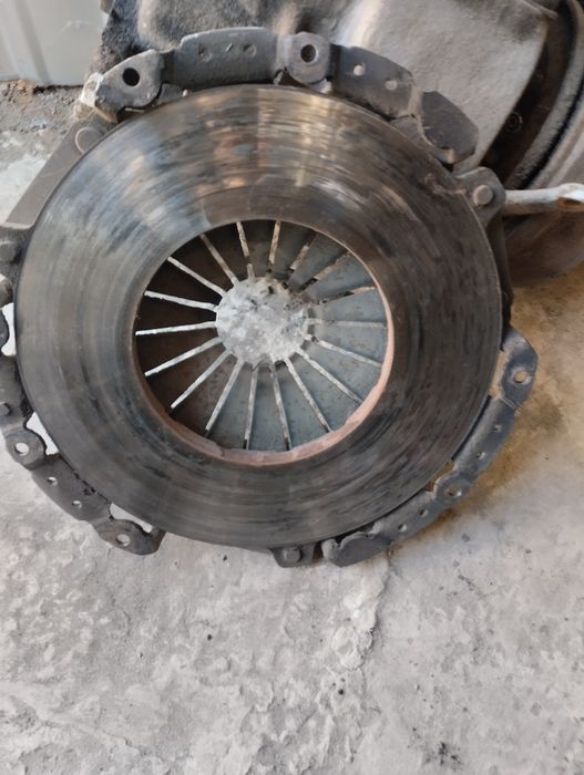 Продам лепестковую корзину  на газ 53