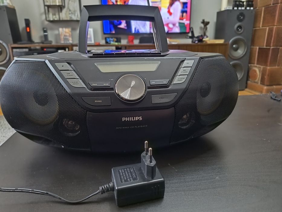 Radiomagnetofon CD USB kaseta  Philips Soundmachine AZ3856