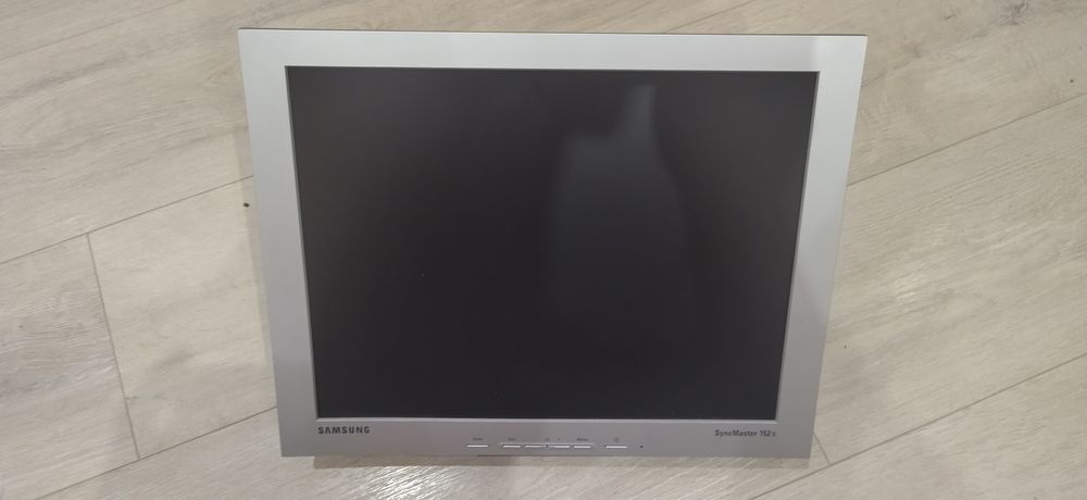Монитор Samsung SyncMaster 152s: 400 грн. - Мониторы Бровары на Olx