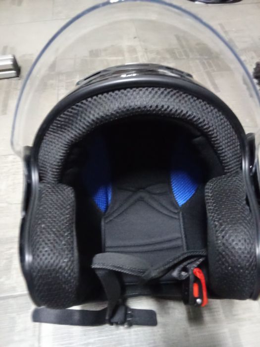 Capacete novo ainda em caixa Awina