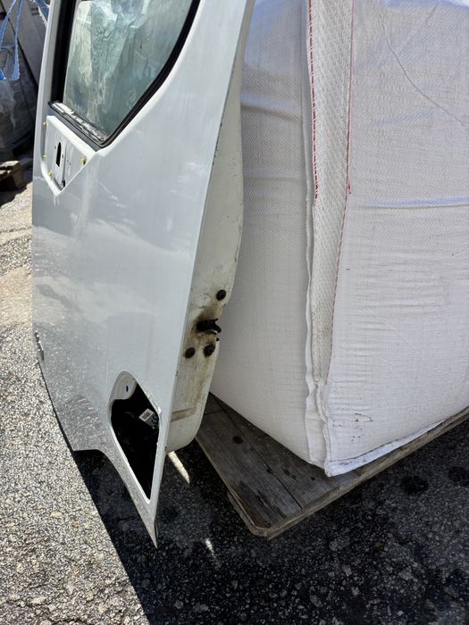 Porta de um camião renault kerax de 2009