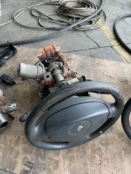 Coluna de direção Renault clio