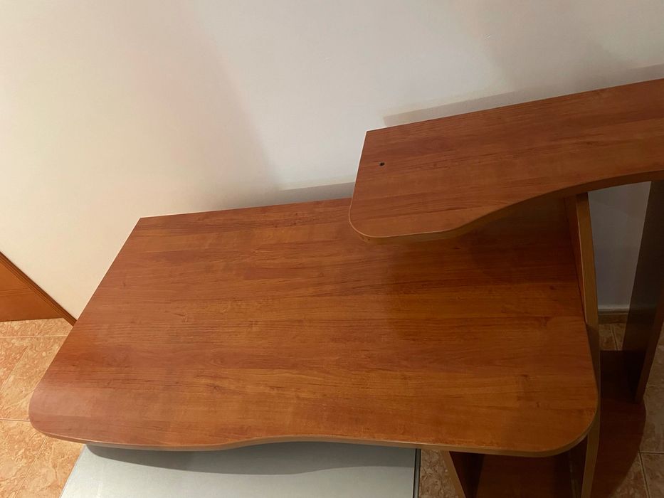 Secretária de madeira