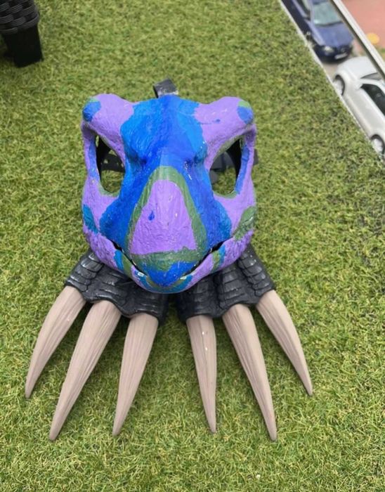 Sprzedam oryginalną maskę Dino – Mattel