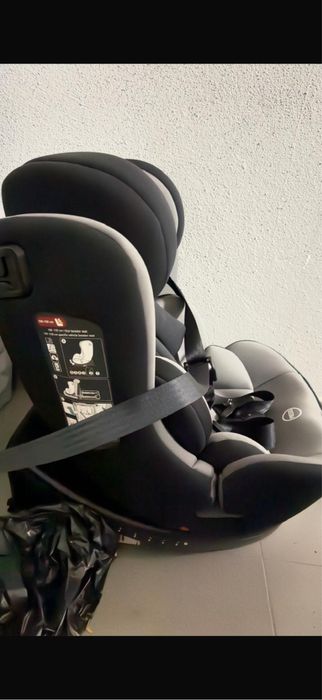 Cadeira de bebe para carro bebeconfort + base de isofix easymaxi