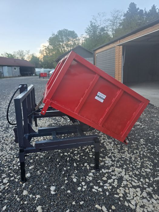 Solidna wzmacniana skrzynia transportowa z kiprem hydraulicznym 1.5 m szerokości