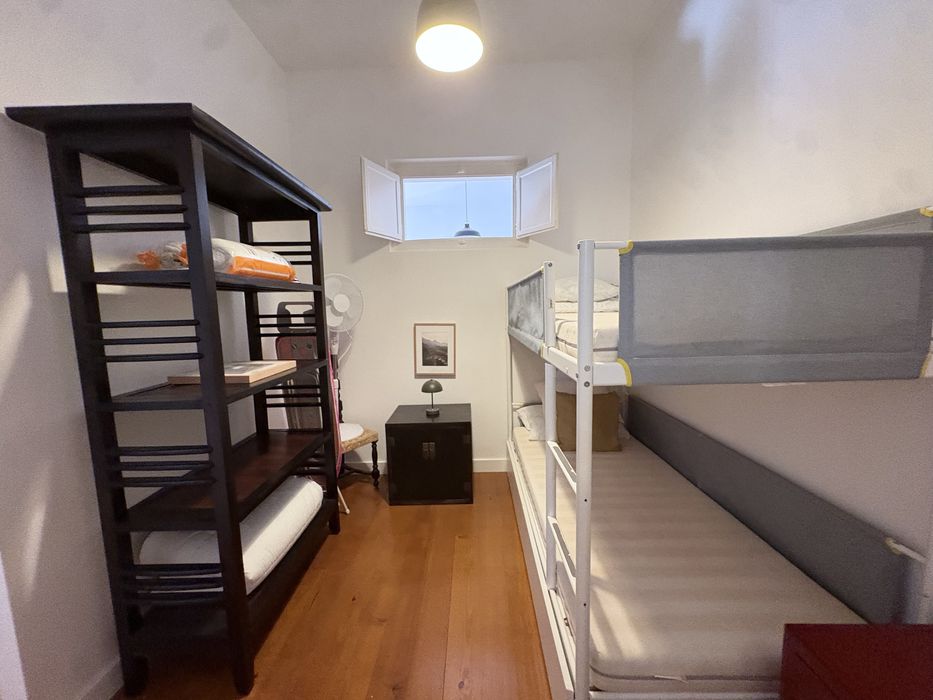 Armario madeira maciça