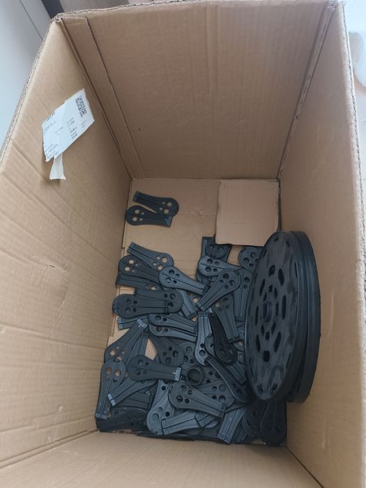 Stojak na buty teleskopowy