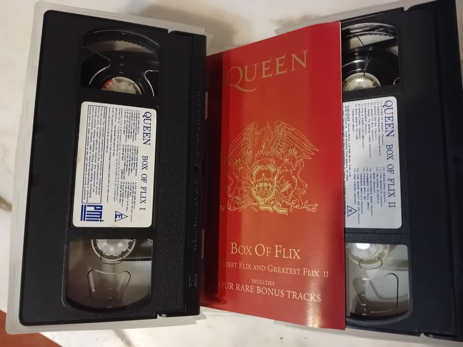 Vhs Duplo Antigo Queen