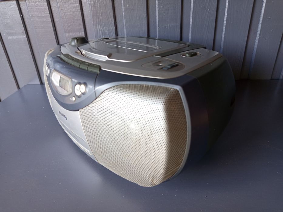 Radiomagnetofon z Cd - Philips Az1003 .
