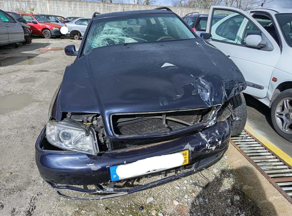 Para peças Audi A4 SW 1.9TDI 110Cv ano 1998