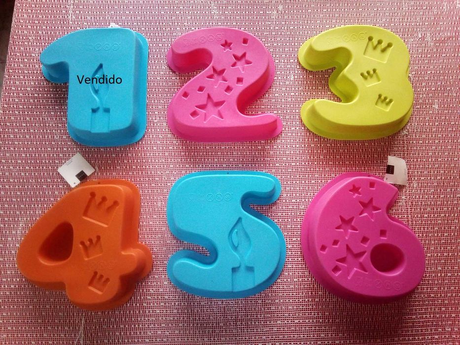 Formas de silicone para bolos