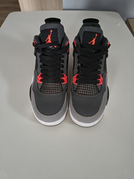 Buty Jordan 4 retro