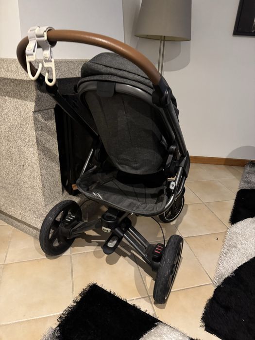 Carrinho passeio Bebeconfort Otimo!