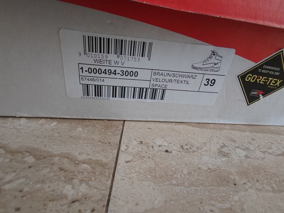 Buty zimowe chłopięce młodzieżowe kozaki trzewiki Superfit roz 39 skór