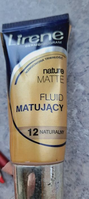 Декоративная косметика б/у