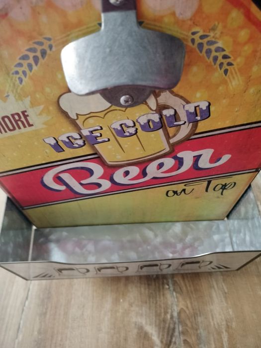 Вешалка+открывалка+полочка,Италия.