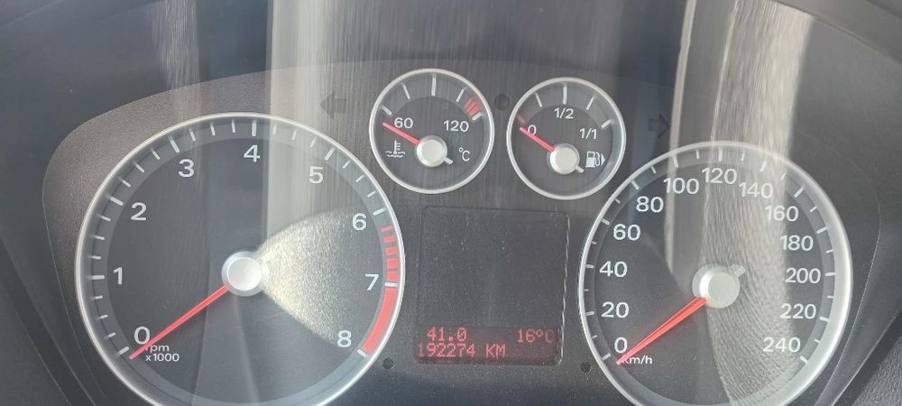 Продам авто Ford C max
