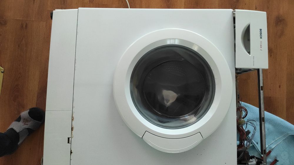 Продам на запчастини, згоріла плата управління