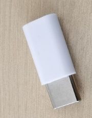 Adapter z micro USB do USB typ C.