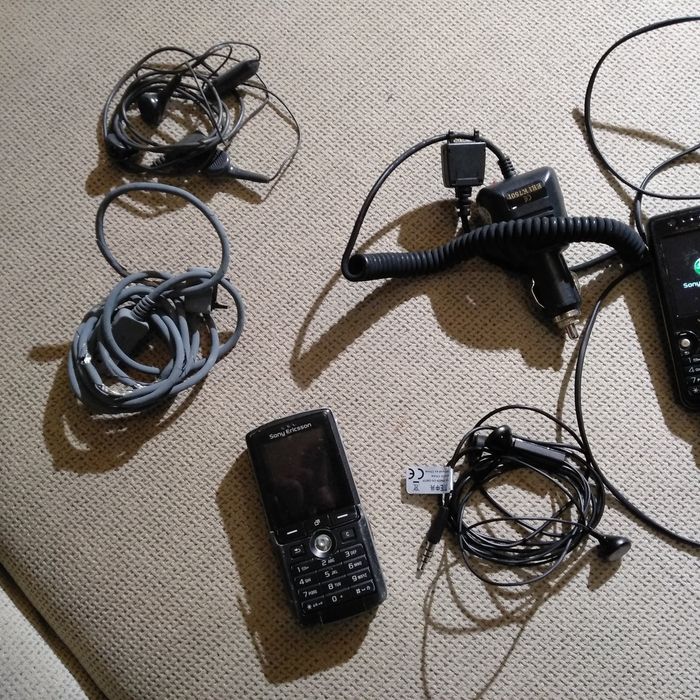 Telemóveis Sony e acessórios