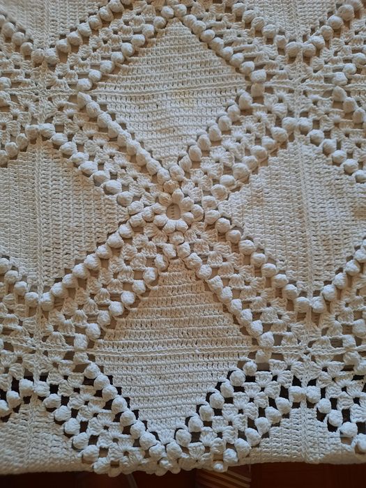 Colcha,de solteiro, em crochet.