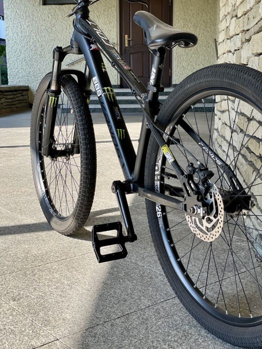 Kands COLT F2 - Dirt I SkatePark I PumpTrack