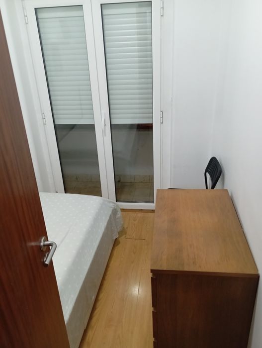 Quarto de solteiro  moscavide