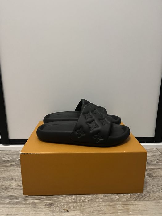 Klapki Louis Vuitton