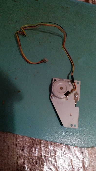 Электродвигун міні, кроковий