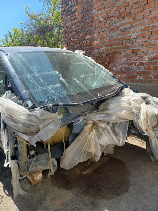 Запчастини опель зафіра б
