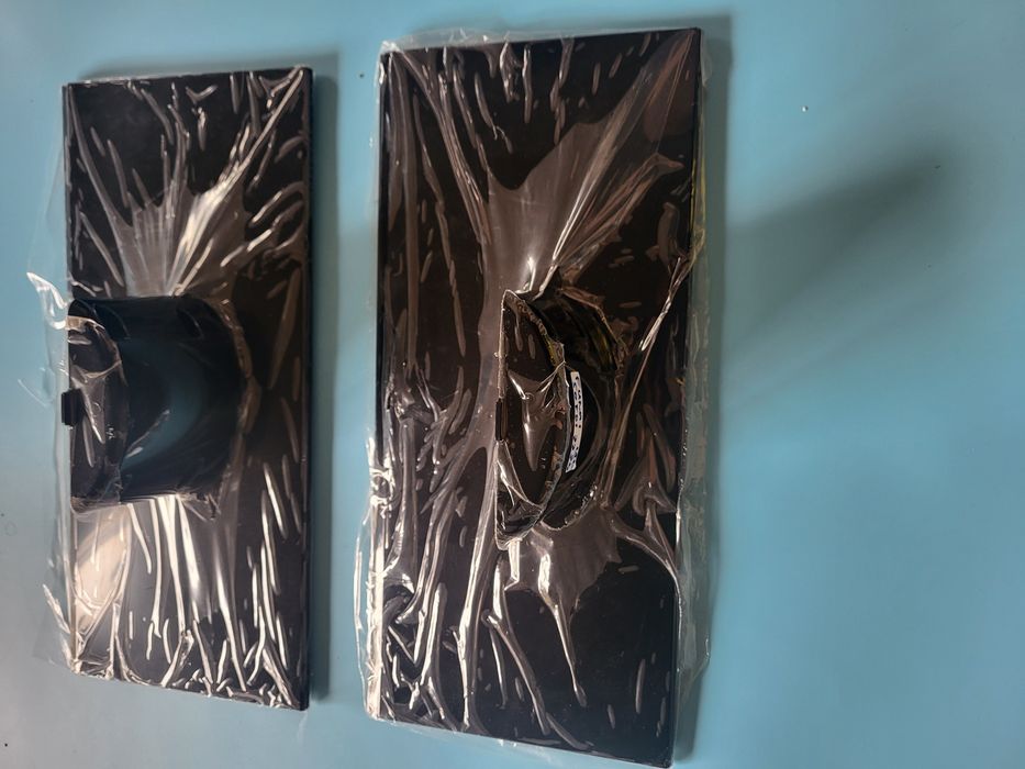 Noga stopa stojak od telewizora Funai 50 fdi 7724 Nowa Posiadam 2 szt