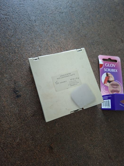 Paleta dr.Irena Eris plus Scrubex