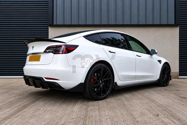 Conjunto Tesla Model 3 Spoiler, Aileron, Laminas e Difusor