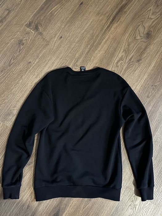 Продам кофту(світшот) Staff