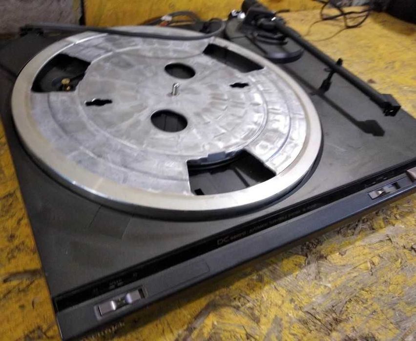 Проигрыватель пластинок винила Technics SL-BD20D. HI-FI. Япония