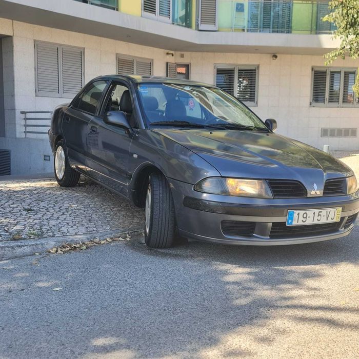 Vendo Mitsubishi carisma 1.6 2003