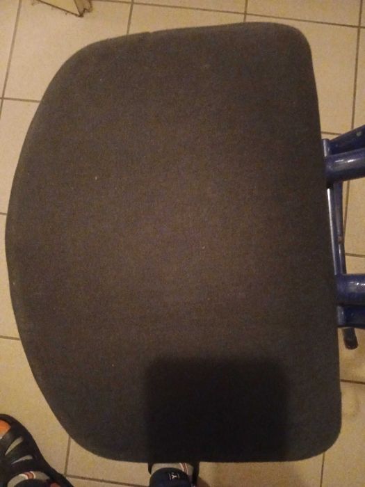 Krzesło rozkładane nieużywane.Polecam