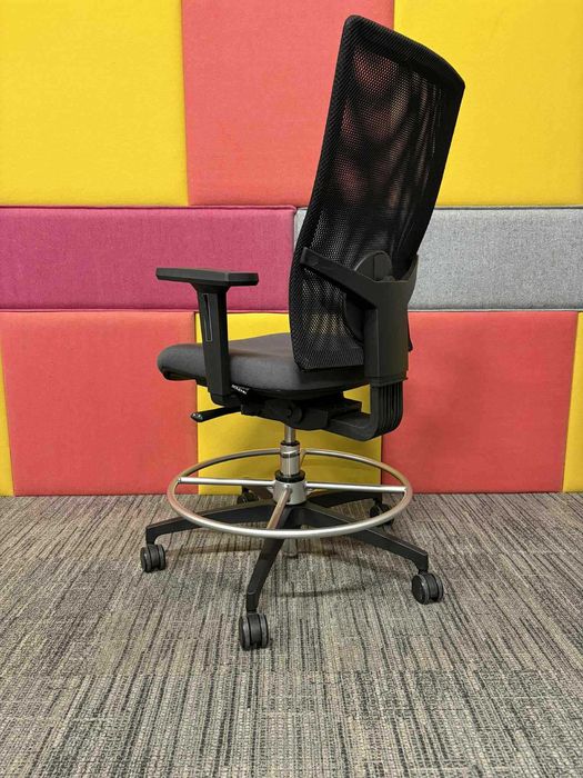 Fotel hoker obrotowy laboratoryjny warsztatowy Dauphin TakeOver okazja