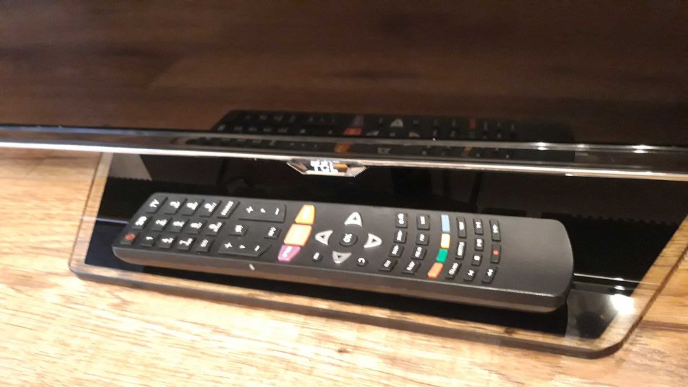 Tv LED TCL 40" smart tv z wi-fi